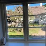 Apartamento Charmerende Anneks Taet Pa *