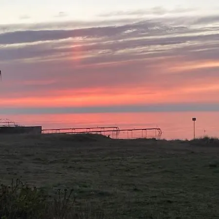 Charmerende Anneks Taet Pa Apartament Espergærde