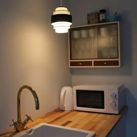 Charmerende Anneks Taet Pa